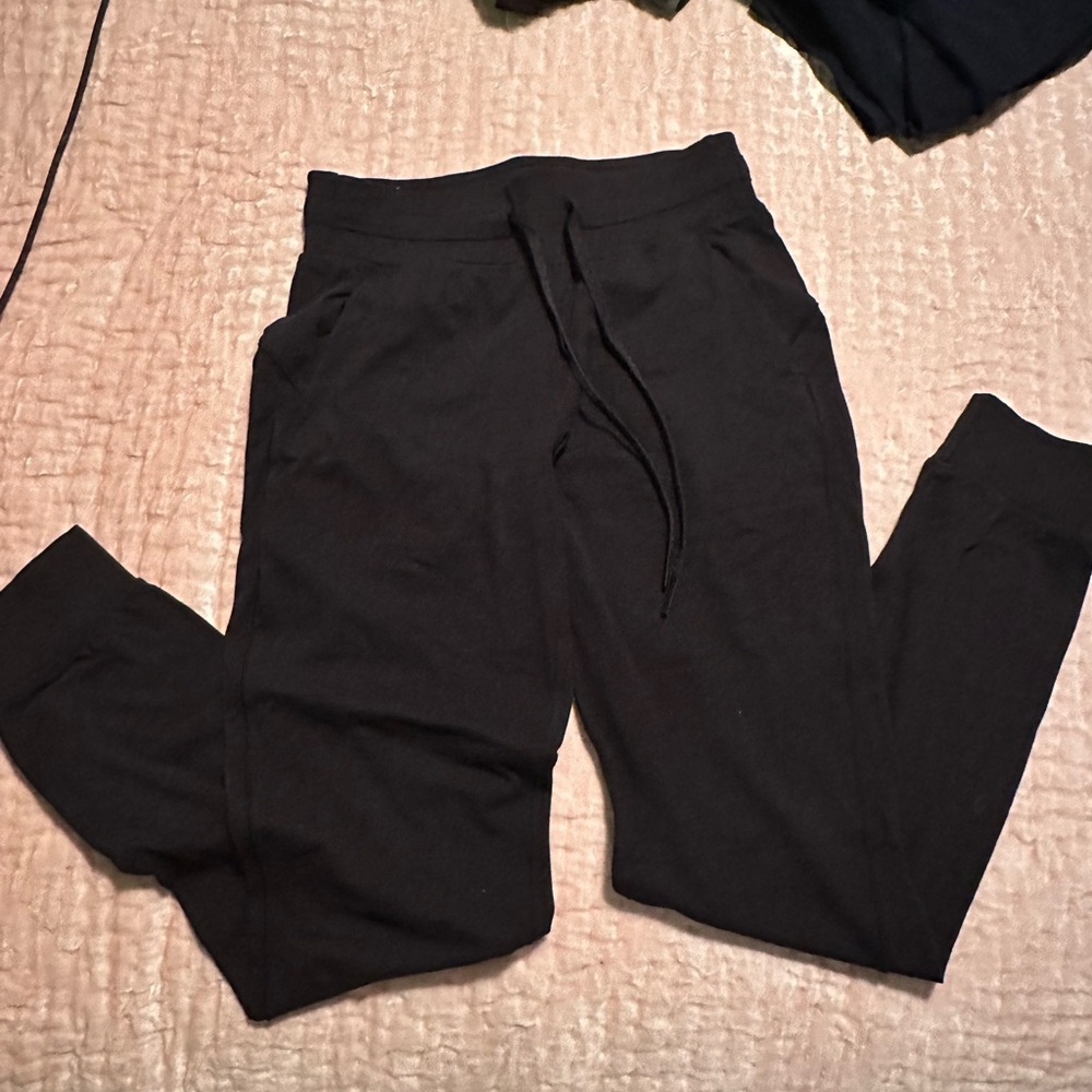 Lululemon Athletica Black Sweatpants with Tapered Fit